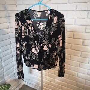 Mossimo Supply Co. Ladies Long Sleeves with Elastic Ends Blouse